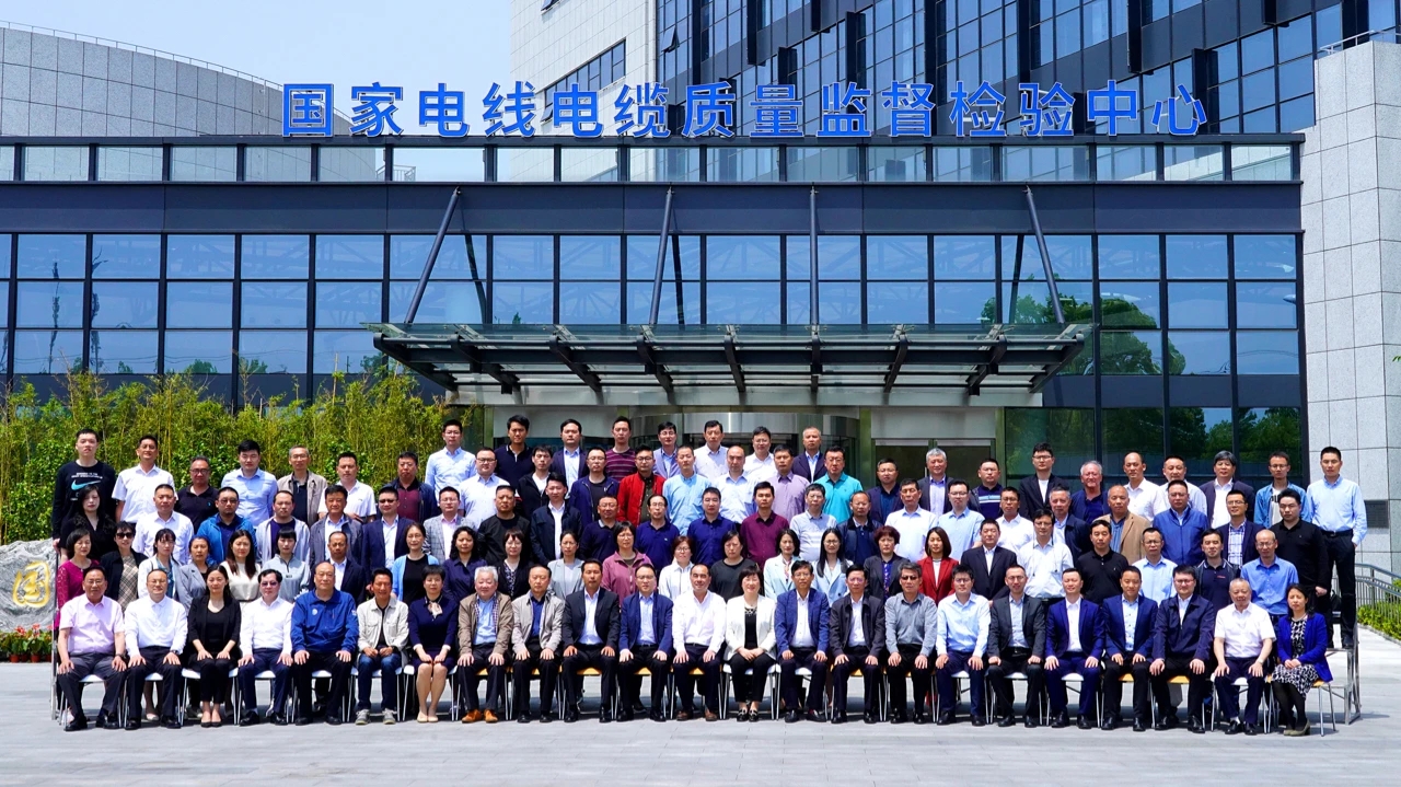 pg�ǹ��ɶ�(�ٷ�)����IOS/��׿��/�ֻ���APP����